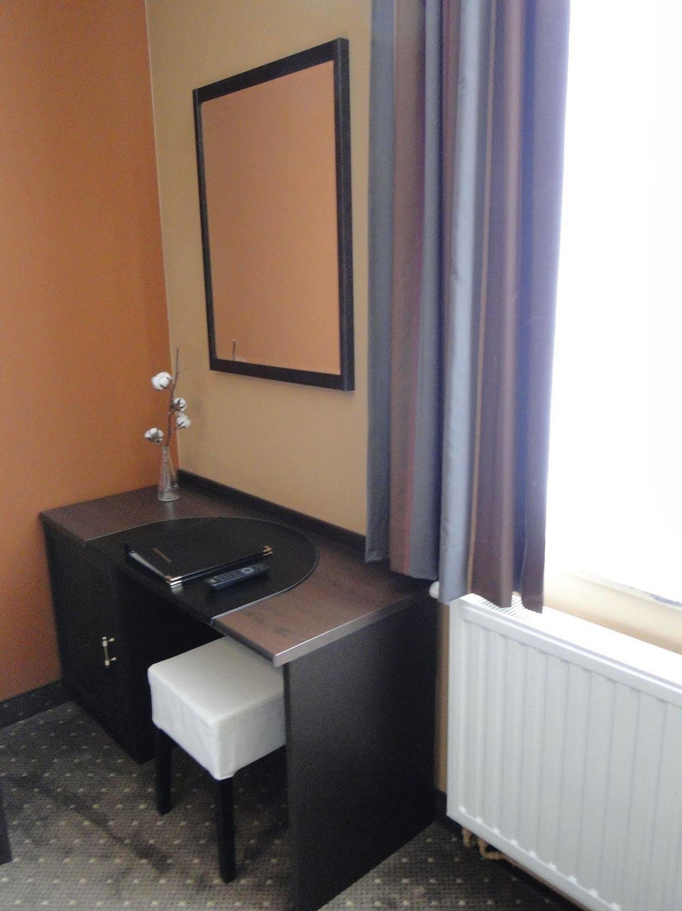Hotel Malon Lovaň Exteriér fotografie